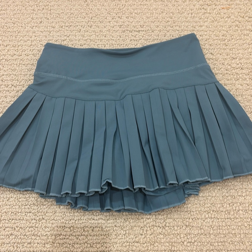 Goldhinge athletic skirt
